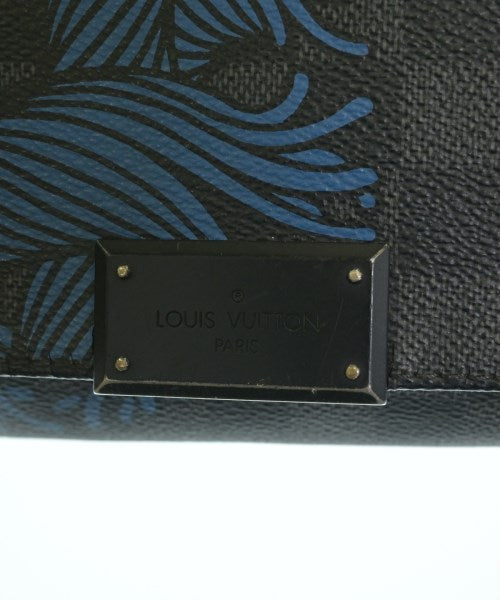 LOUIS VUITTON กระเป๋าสะพาย