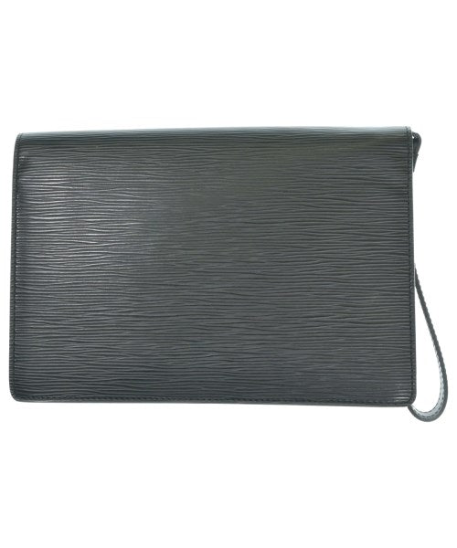 LOUIS VUITTON คลัตช์