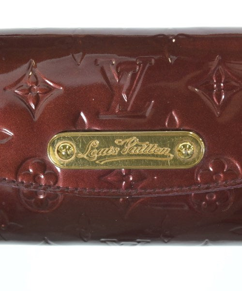 LOUIS VUITTON คลัตช์