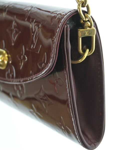 LOUIS VUITTON คลัตช์