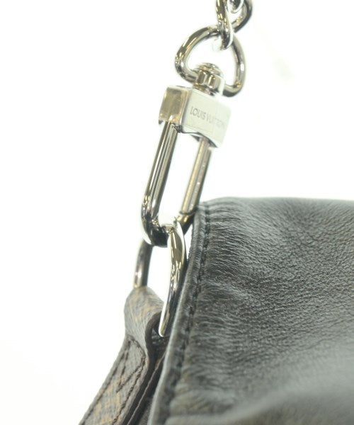 LOUIS VUITTON เป้สะพายหลัง