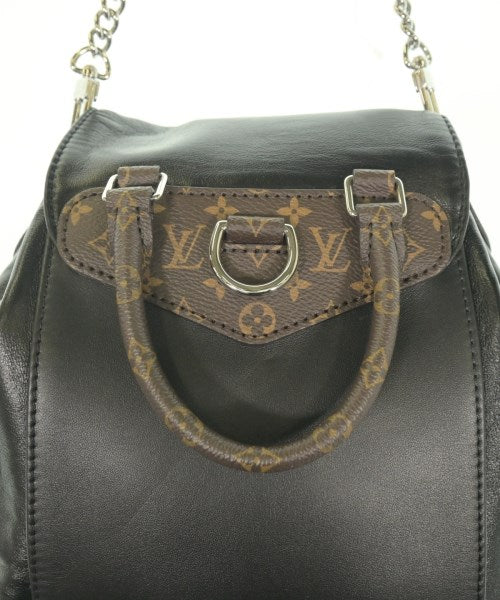 LOUIS VUITTON เป้สะพายหลัง
