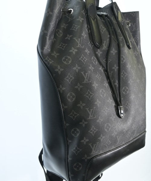 LOUIS VUITTON เป้สะพายหลัง