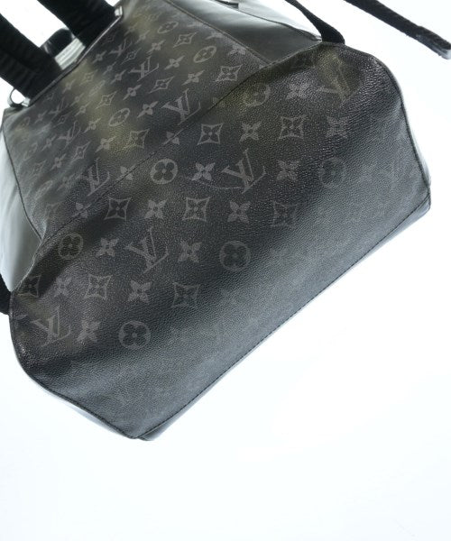 LOUIS VUITTON เป้สะพายหลัง