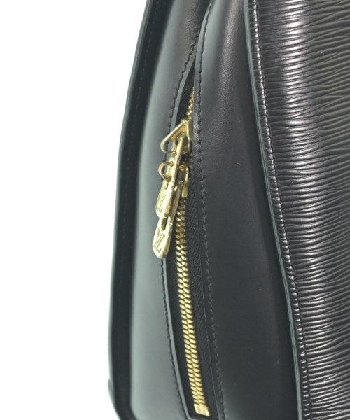LOUIS VUITTON เป้สะพายหลัง
