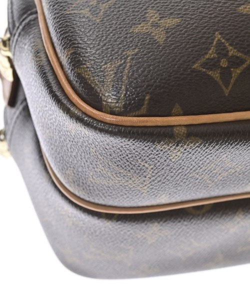 LOUIS VUITTON กระเป๋าสะพาย