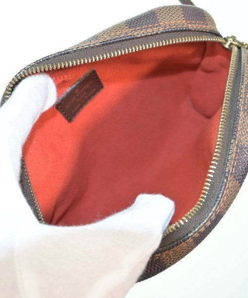 LOUIS VUITTON กระเป๋าสะพาย