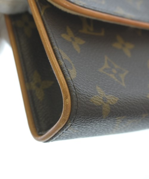 LOUIS VUITTON กระเป๋าสะพาย