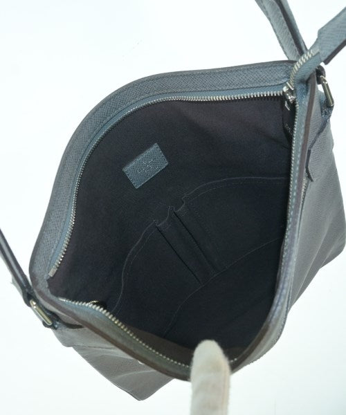 LOUIS VUITTON กระเป๋าสะพาย