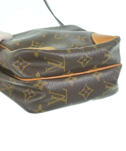 LOUIS VUITTON กระเป๋าสะพาย