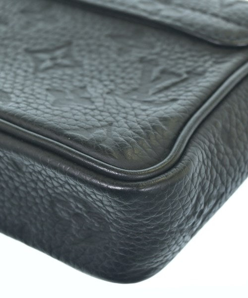 LOUIS VUITTON กระเป๋าสะพาย