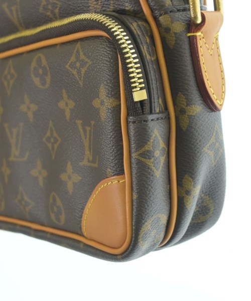 LOUIS VUITTON กระเป๋าสะพาย