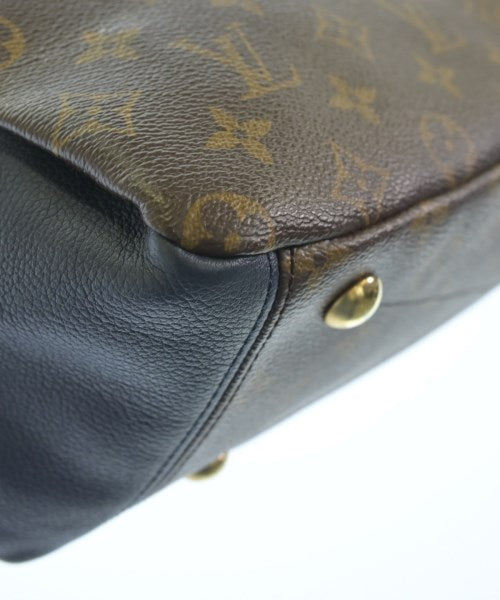 LOUIS VUITTON กระเป๋าสะพาย