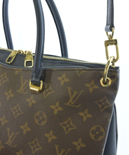 LOUIS VUITTON กระเป๋าสะพาย