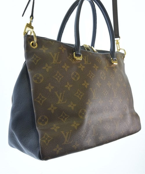 LOUIS VUITTON กระเป๋าสะพาย