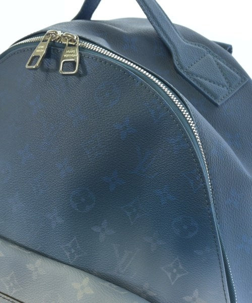 LOUIS VUITTON เป้สะพายหลัง