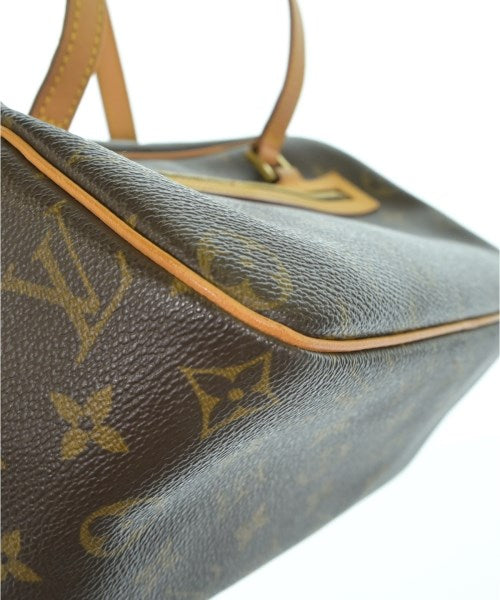 LOUIS VUITTON กระเป๋าสะพาย