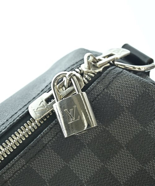 LOUIS VUITTON กระเป๋าสะพาย