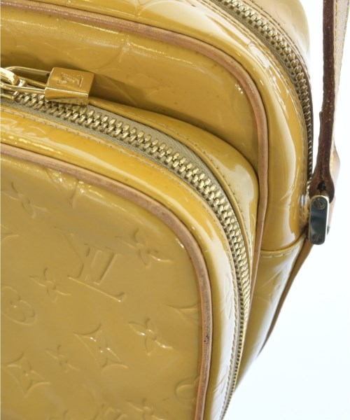 LOUIS VUITTON กระเป๋าสะพาย