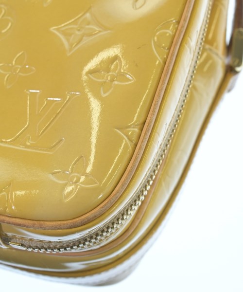 LOUIS VUITTON กระเป๋าสะพาย