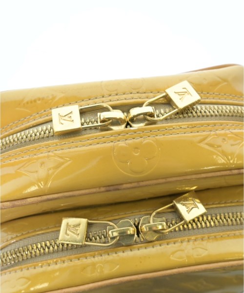 LOUIS VUITTON กระเป๋าสะพาย
