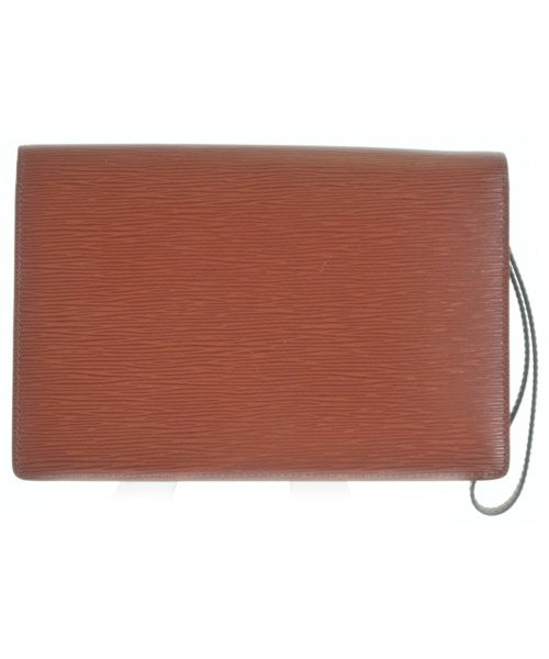 LOUIS VUITTON คลัตช์
