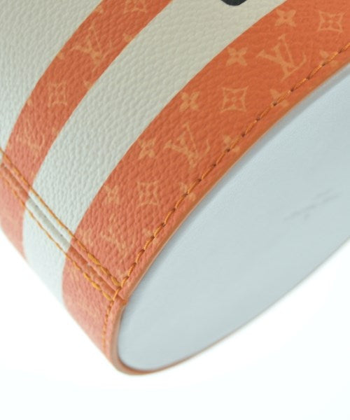 LOUIS VUITTON กระเป๋าสะพาย