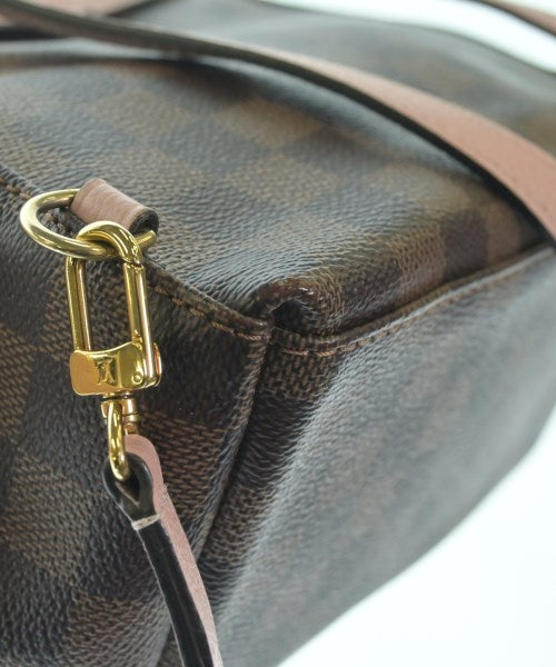 LOUIS VUITTON เป้สะพายหลัง