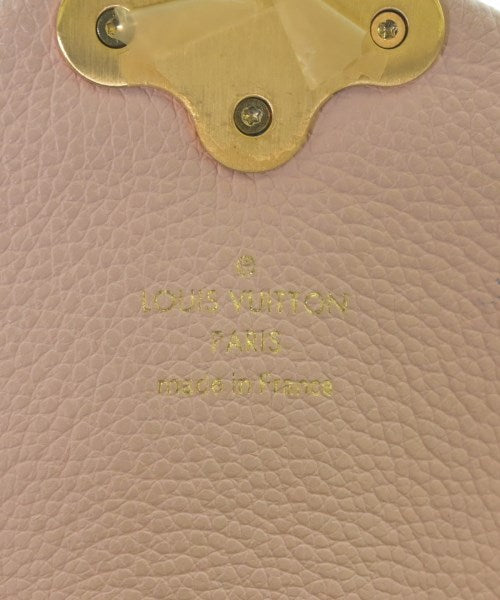 LOUIS VUITTON เป้สะพายหลัง