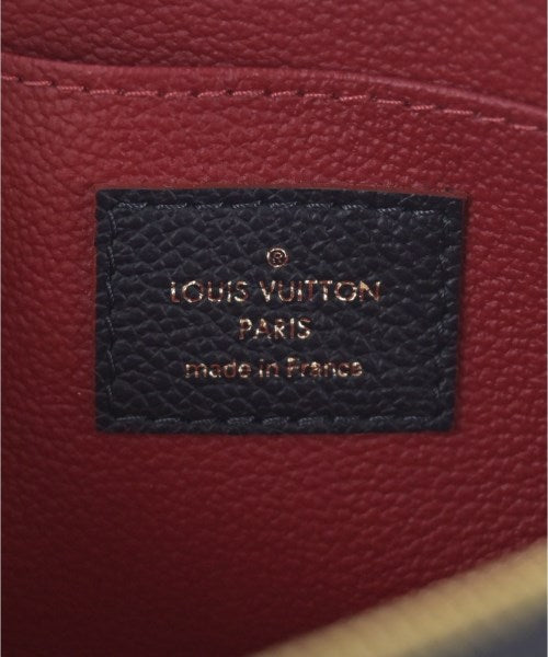 LOUIS VUITTON กระเป๋า
