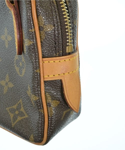 LOUIS VUITTON กระเป๋าสะพาย