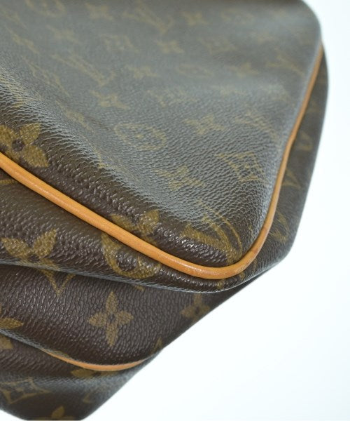 LOUIS VUITTON กระเป๋าสะพาย