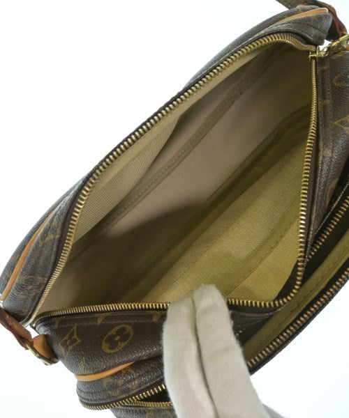 LOUIS VUITTON กระเป๋าสะพาย