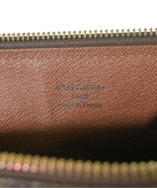 LOUIS VUITTON กระเป๋าใส่อุปกรณ์ขนาดใหญ่