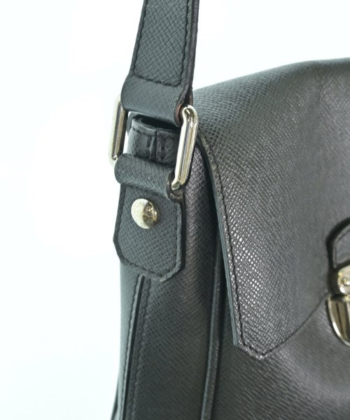 LOUIS VUITTON กระเป๋าสะพาย