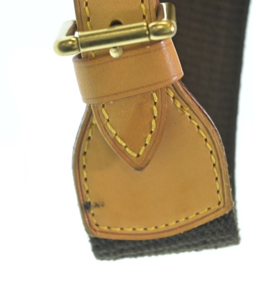 LOUIS VUITTON เป้สะพายหลัง