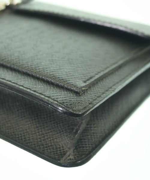 LOUIS VUITTON คลัตช์