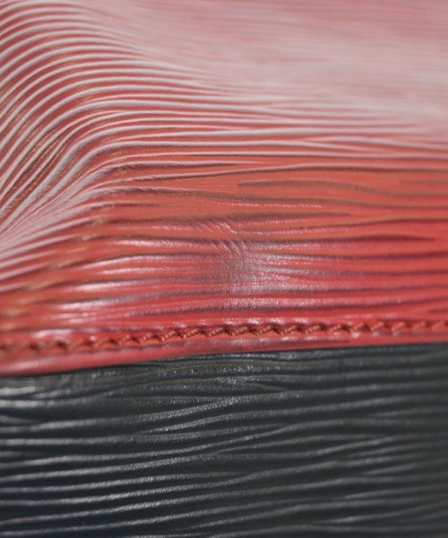 LOUIS VUITTON กระเป๋าสะพาย