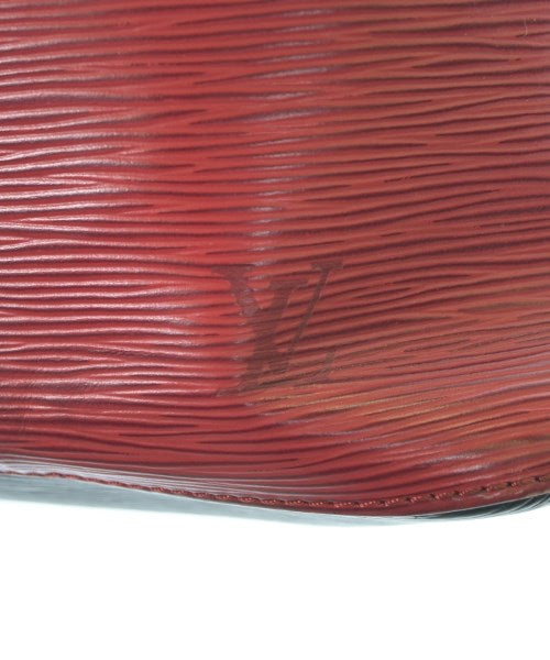 LOUIS VUITTON กระเป๋าสะพาย