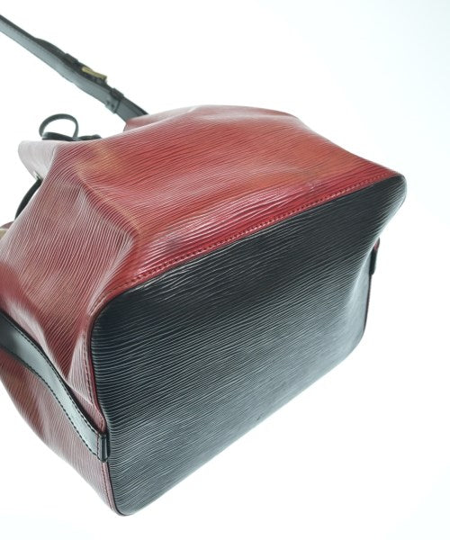 LOUIS VUITTON กระเป๋าสะพาย