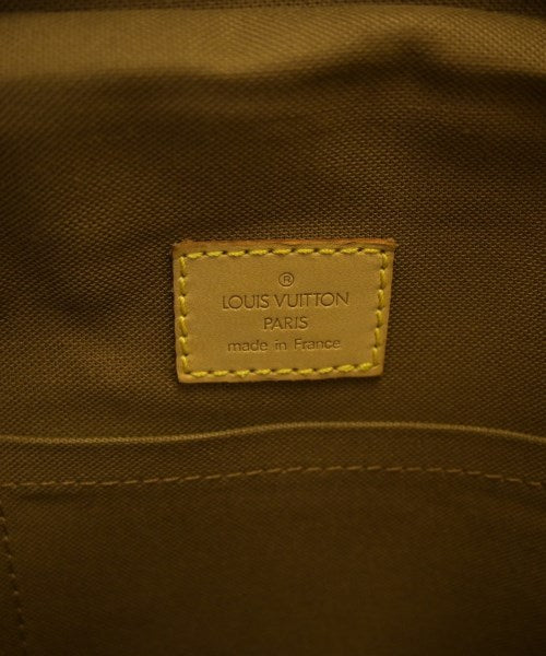 LOUIS VUITTON กระเป๋าสะพาย