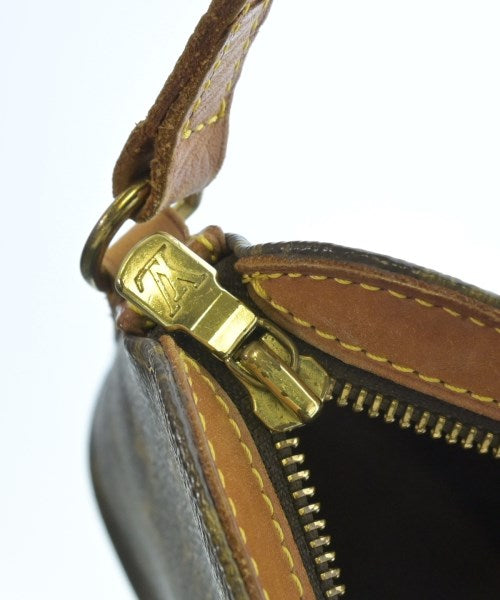 LOUIS VUITTON กระเป๋าสะพาย