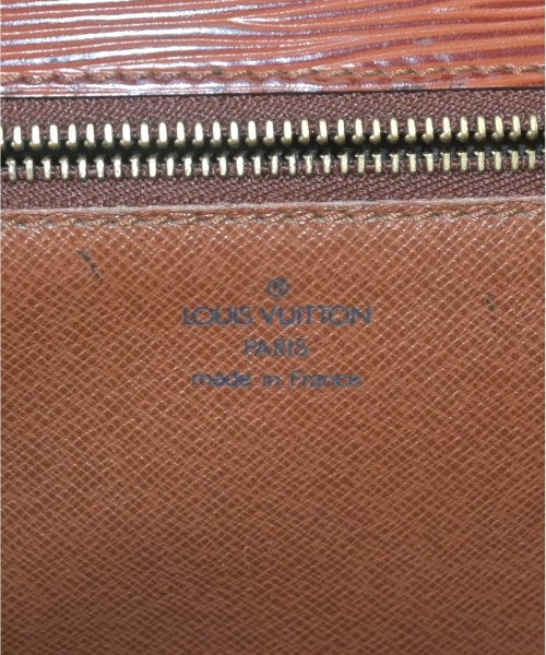 LOUIS VUITTON กระเป๋าธุรกิจ