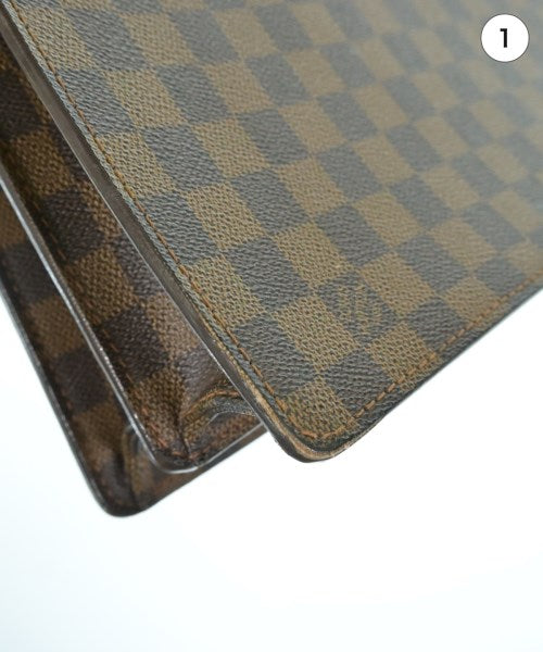 LOUIS VUITTON กระเป๋าธุรกิจ
