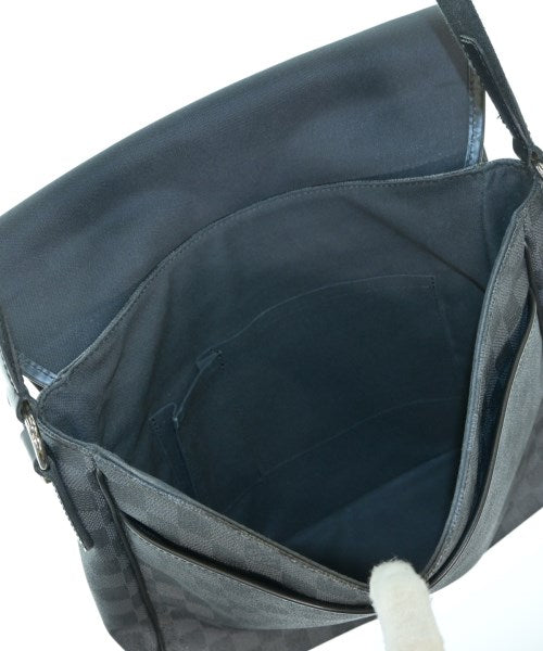 LOUIS VUITTON กระเป๋าสะพาย