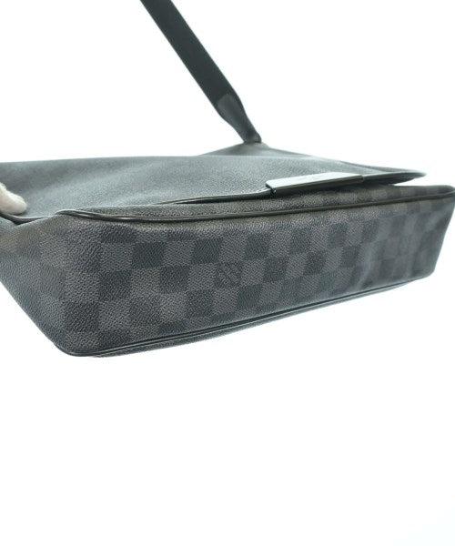 LOUIS VUITTON กระเป๋าสะพาย