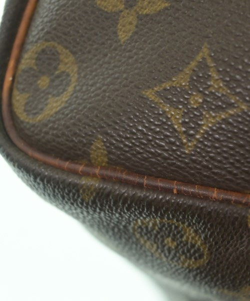 LOUIS VUITTON กระเป๋าใส่อุปกรณ์ขนาดใหญ่