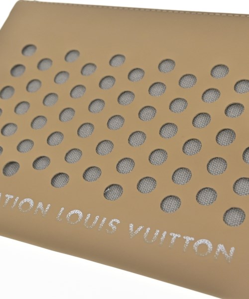 LOUIS VUITTON กระเป๋า