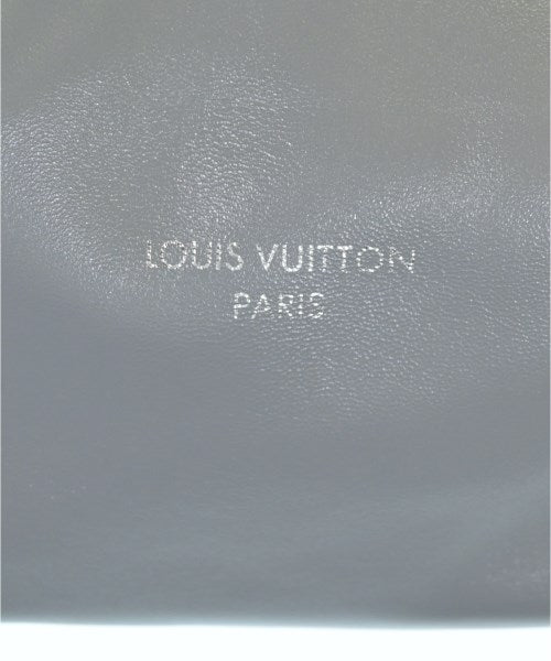 LOUIS VUITTON กระเป๋าสะพาย