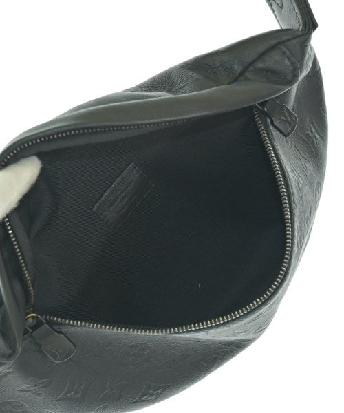 LOUIS VUITTON กระเป๋าสะพาย